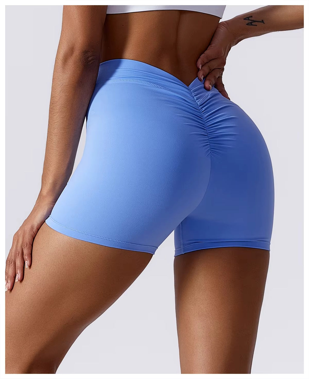 V-Lift Shorts